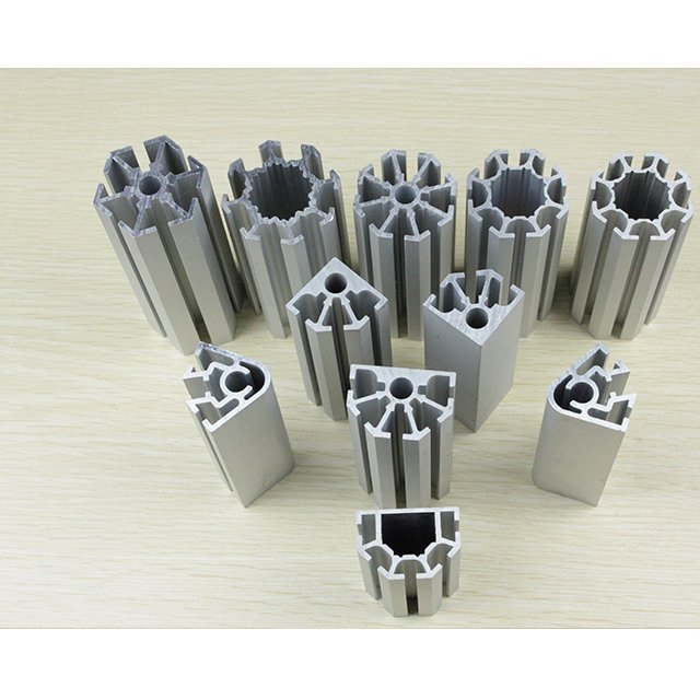 Octanorm 1/2 Aluminum 8 Way Upright Extrusion With Small Hole