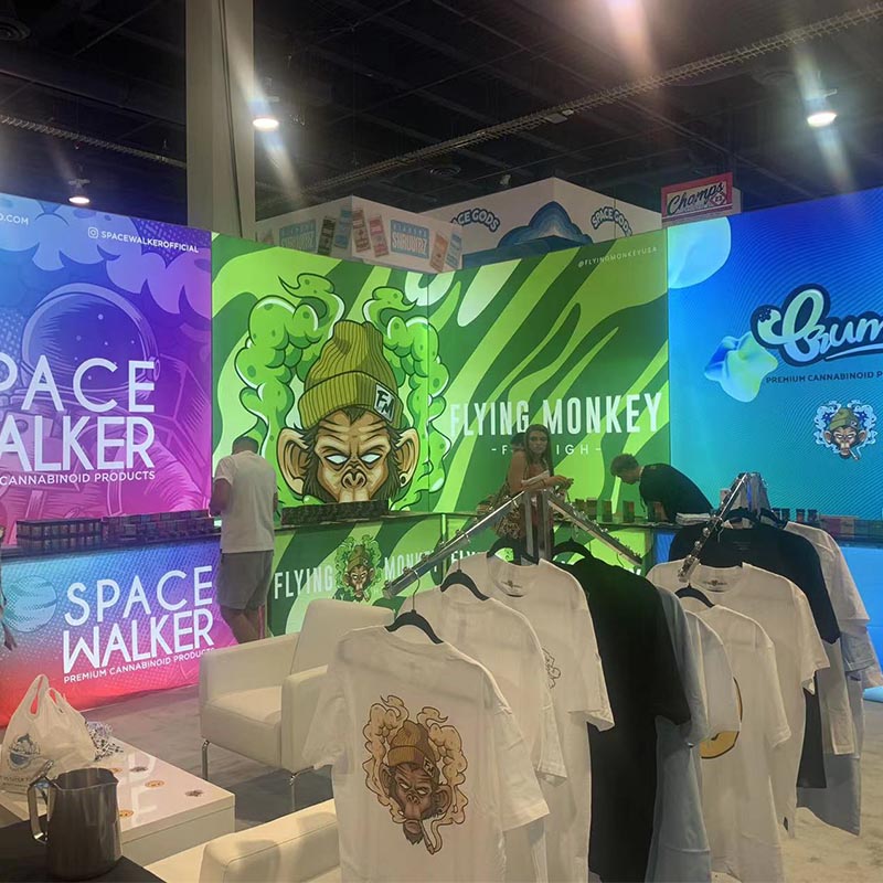 Backlit SEG Trade Show Displays in E-cigarette And Vaping Events 